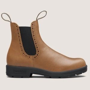 Blundstone #2215 camel high top boot